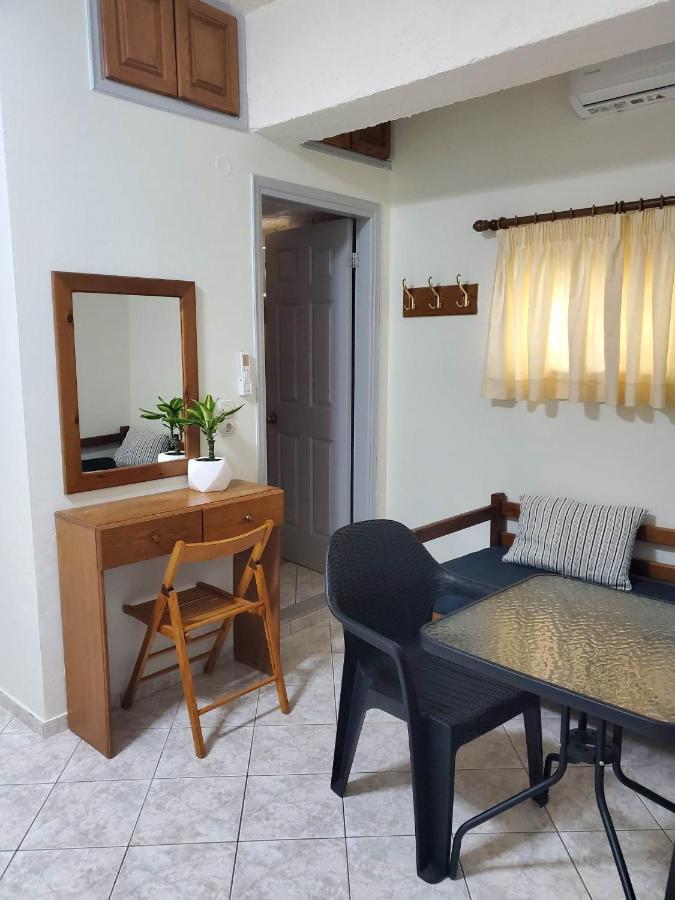Koutsakis Apartment Kali Limenes