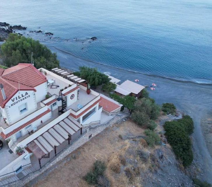 Koutsakis * Kali Limenes